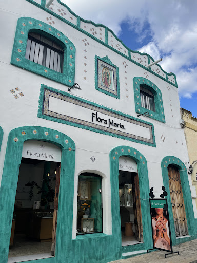 Flora Maria Joyas de la Tierra
