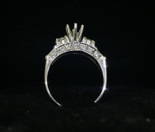 Joyería y Relojería El Diamante
