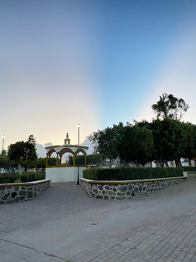 Jardín Principal de San Isidro de Gamboa